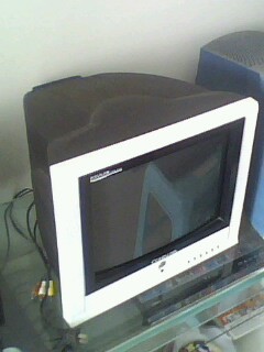 北海二手電視機100元急售，為生活騰空間